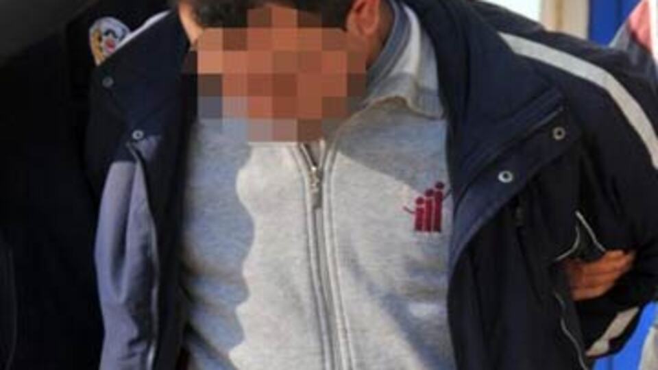 "Anneni boşayıp seni alacağım"