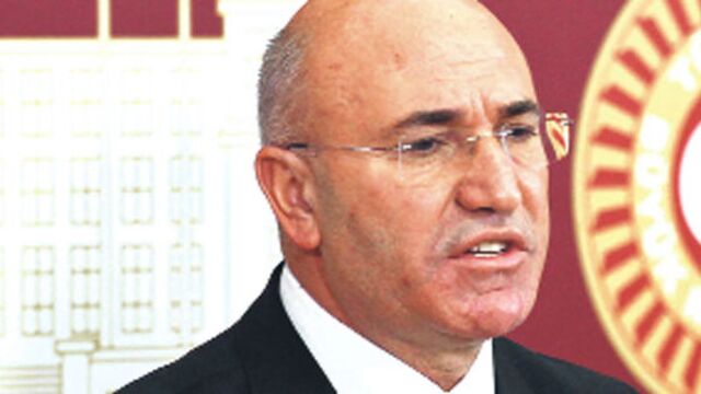 CHP'den 'Deniz Gezmiş' teklifi