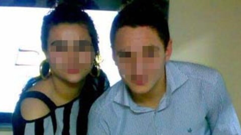 Rüyasında aldatan eşini 15 yerinden bıçakladı!