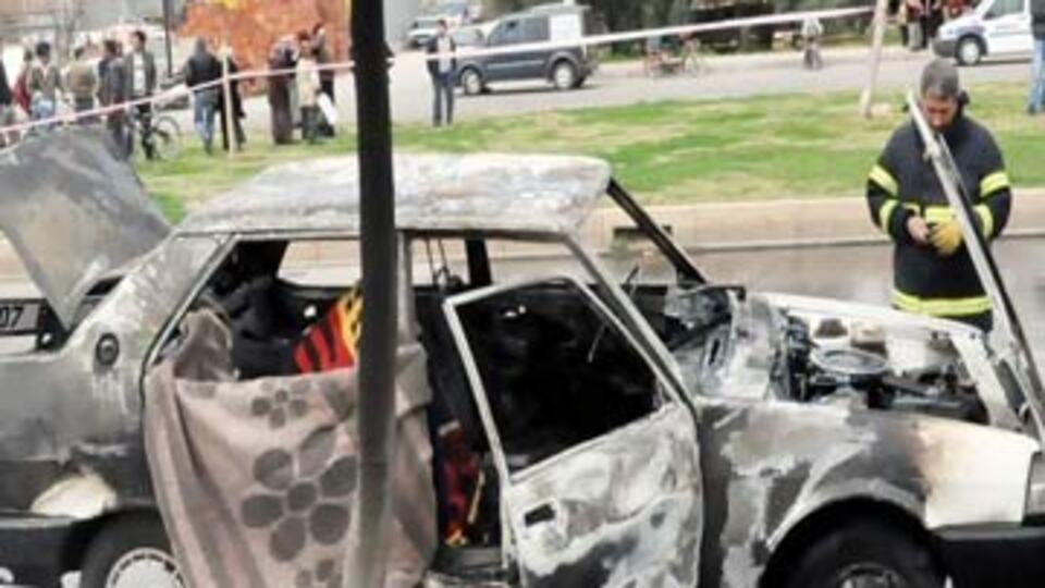 Çocukları arabada bıraktılar ve...