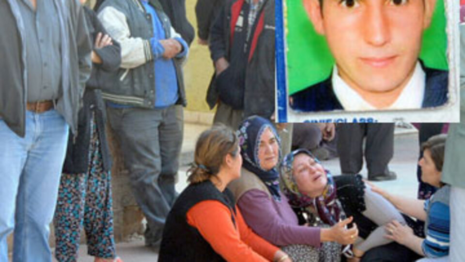 Evinde boğazı kesilmiş halde bulundu!