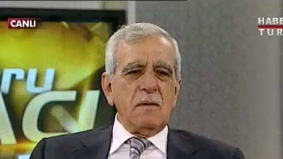 "Burada Allah yoktur, Peygamber tatile çıkmıştır''