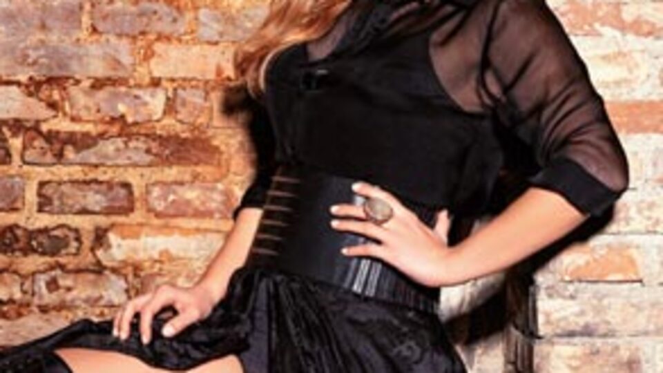 Funda Arar'ın yeni hali!