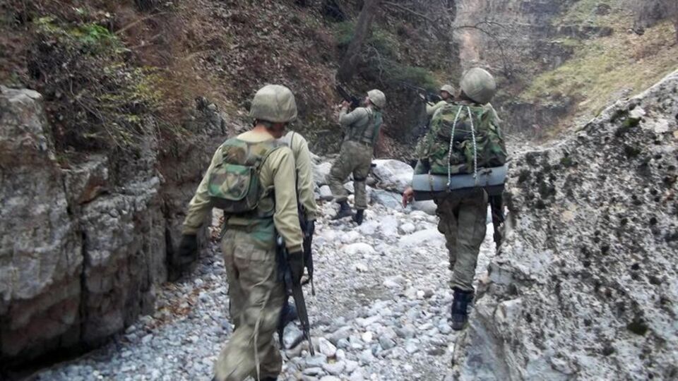 Şemdinli'de çatışma: 1 asker şehit