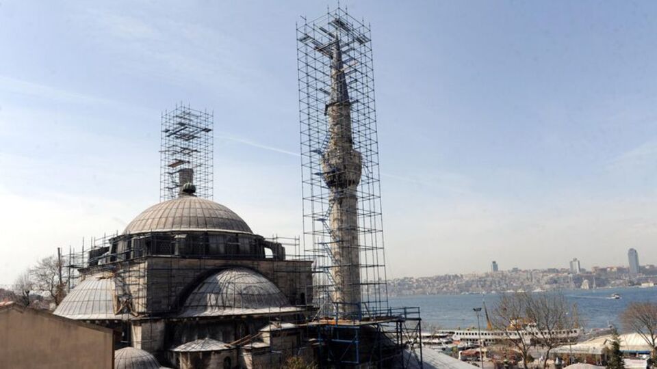 Mihrimah Sultan Camisi restore ediliyor