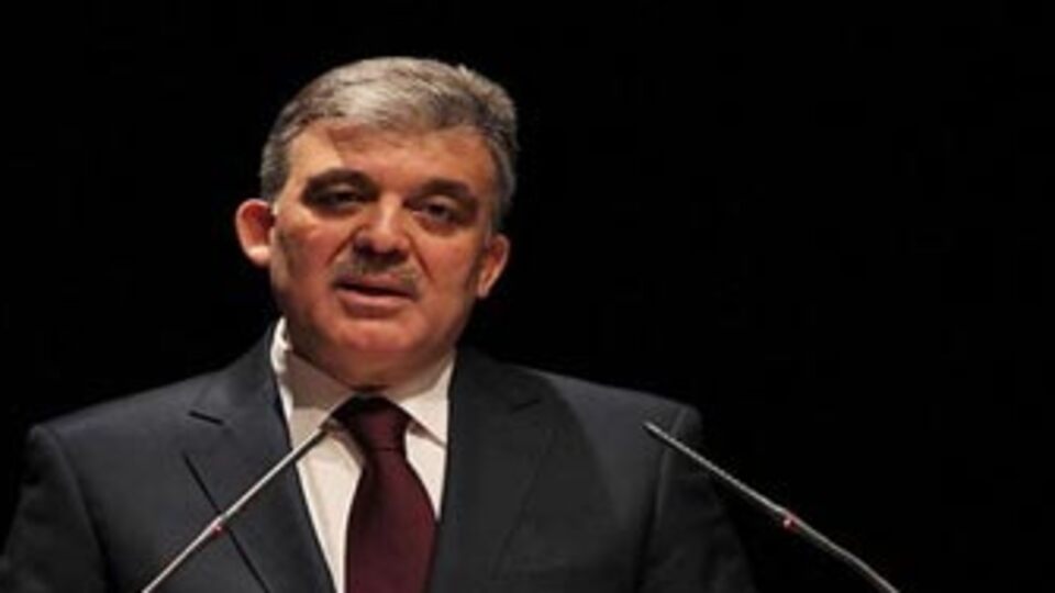 Gül: Ciddi riskler, muazzam fırsatlar var