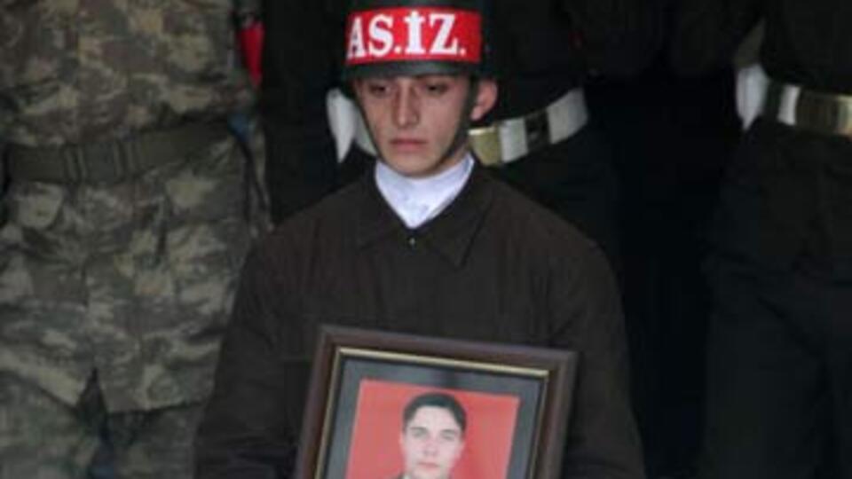 İki komutan kaçakçılık yüzünden öldürülmüş