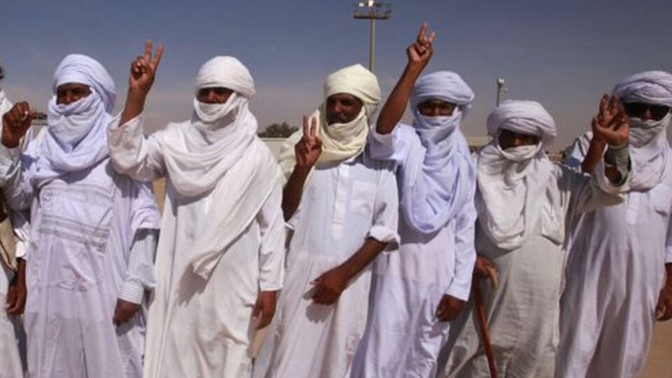 Önce darbe, şimdi de bölünme