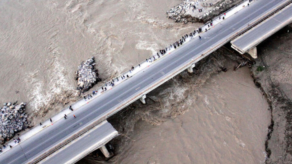 14 kişi karış karış aranıyor umutlar tükenmek üzere