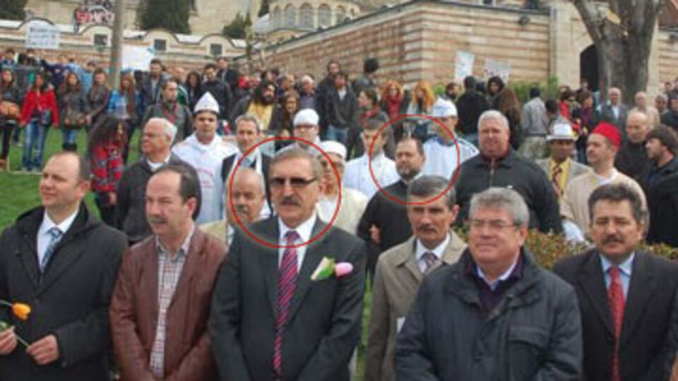 Vali, rahibi yanında istemedi