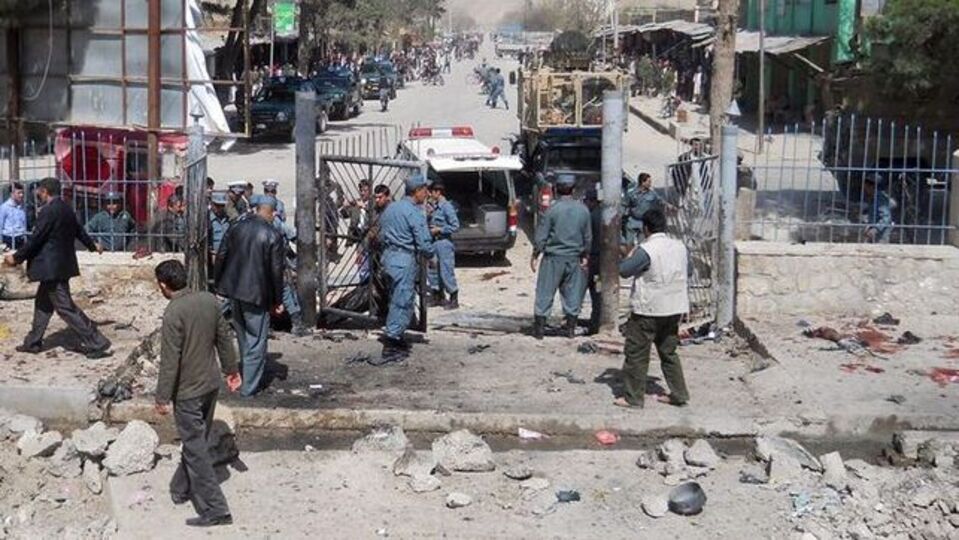 Afganistan'da intihar saldırısı!