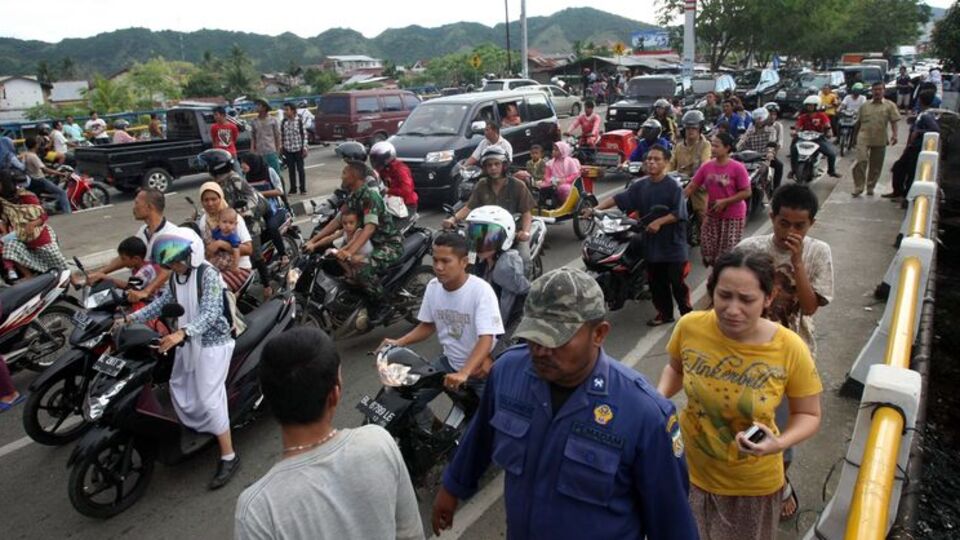 Deprem üzerine deprem