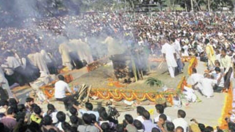 Ölü yakma olmalı mı?