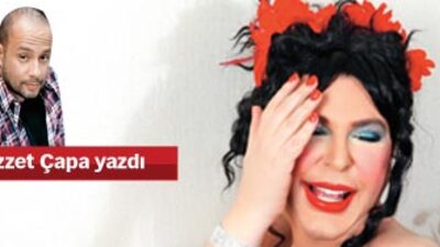 "Sahnede kadın olmayı seviyorum"