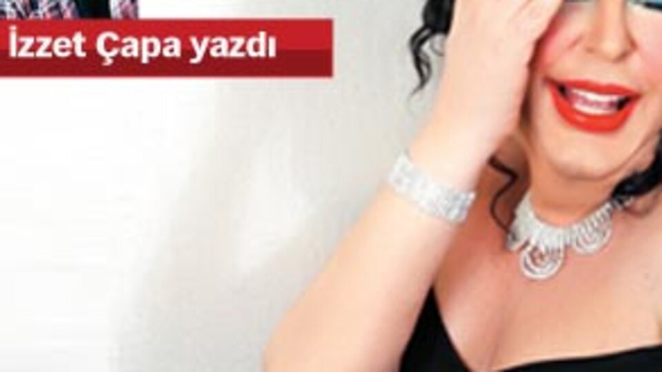 "Sahnede kadın olmayı seviyorum"