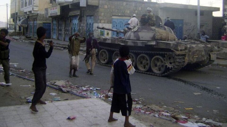 Yemen'de ateş büyüyor