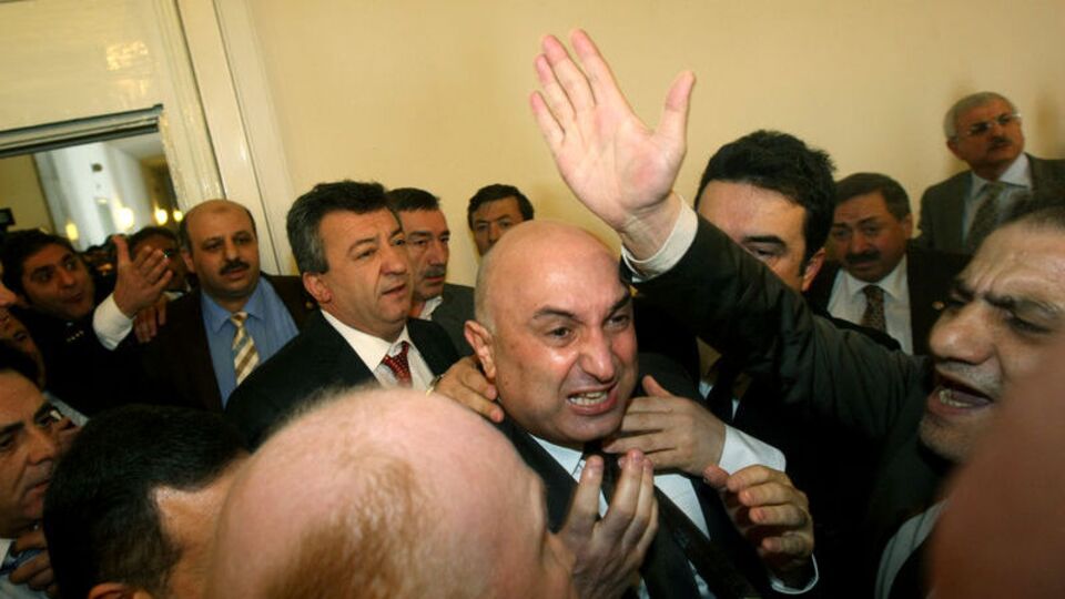 4+4+4 Yasası'nda şimdi de yoklama krizi