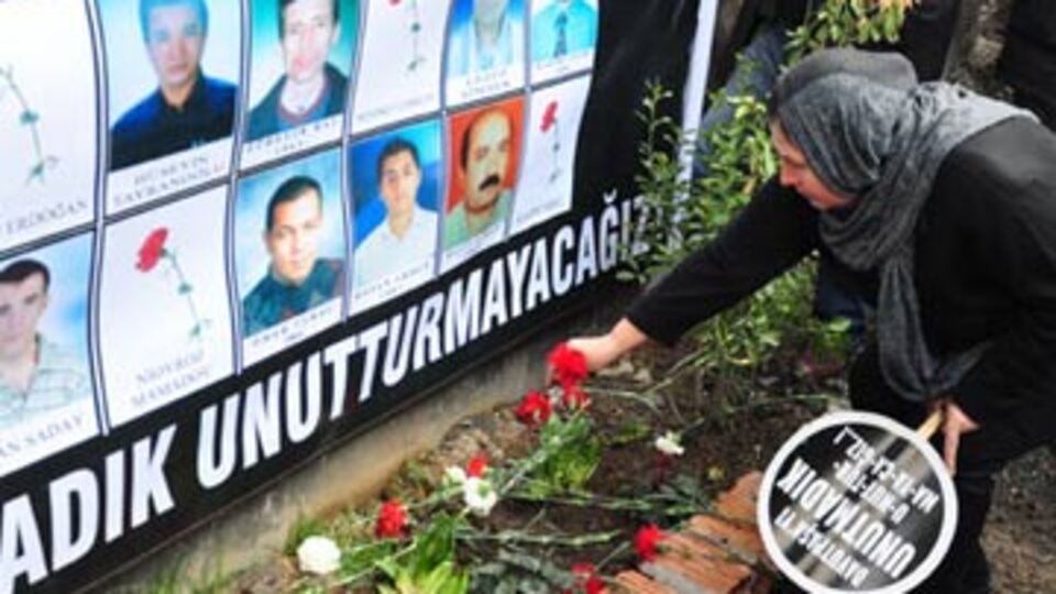 Adliye önünde 'Davutpaşa' protestosu