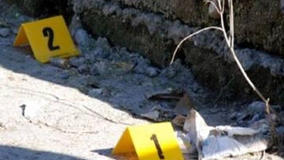 Adliyede açılan ateşte bir polis şehit