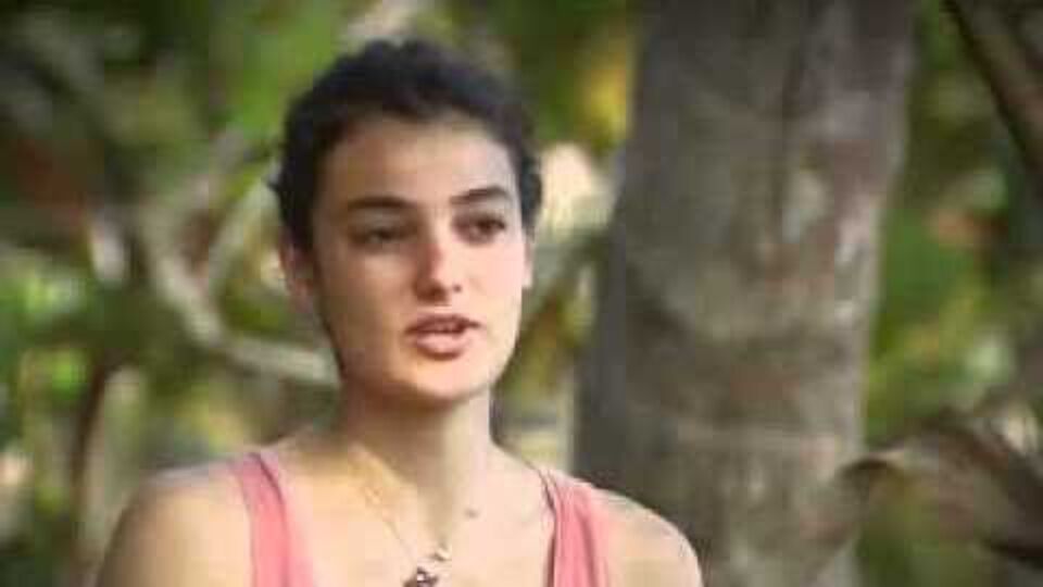 Merve 7 kangal sucuk yedi
