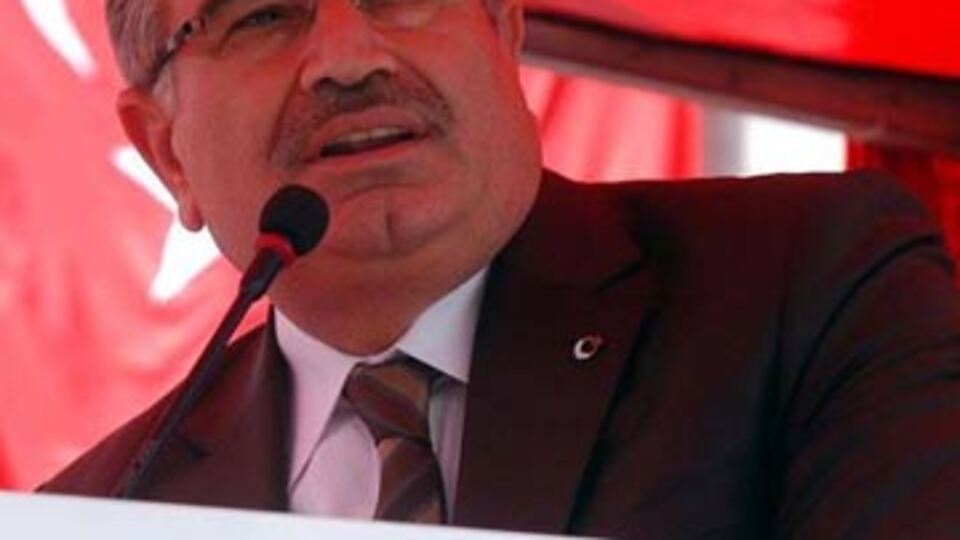 Bakan Şahin'e protesto şoku