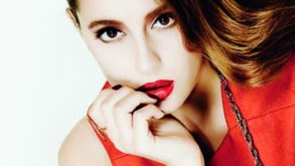 Atiye'den aşk itirafı!