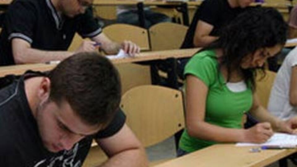 KPSS başvuruları yarın sona eriyor