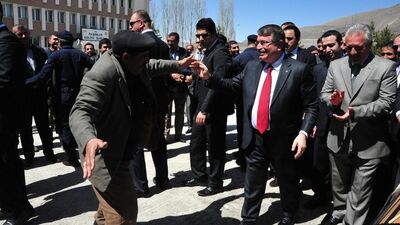 Pala Mustafa oldu taklacı Mustafa