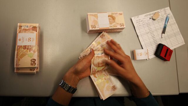 Bankacılık sektörü kredi hacmi azaldı