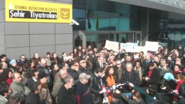 Nasıl bir Şehir Tiyatroları?