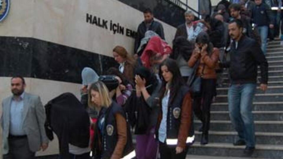 Fuhuş operasyonundan çıkan vahşet