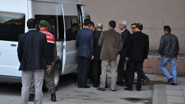 Erol Özkasnak tutuklandı
