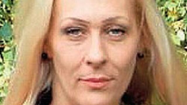 Evlat katili anne kendini öldürdü