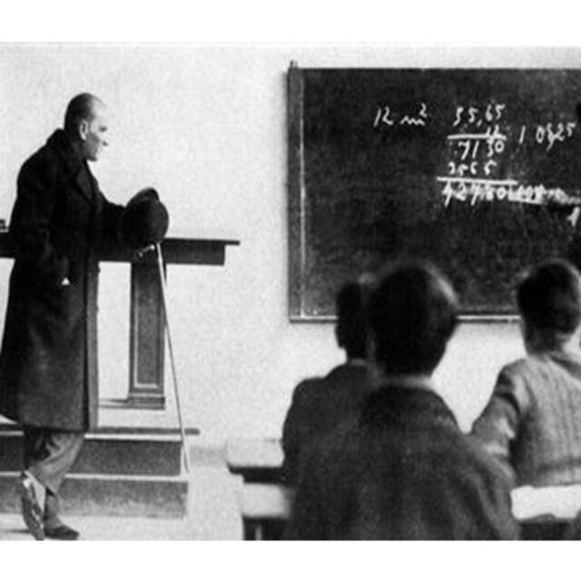 Seçmeli Arapça dersinde Atatürk'e özel bölüm