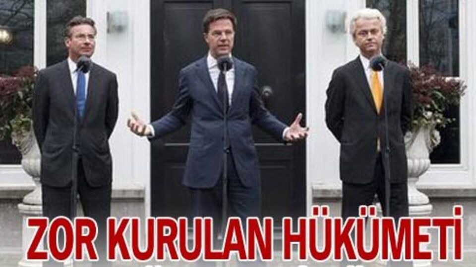 Hollanda'da azınlık hükümeti düştü