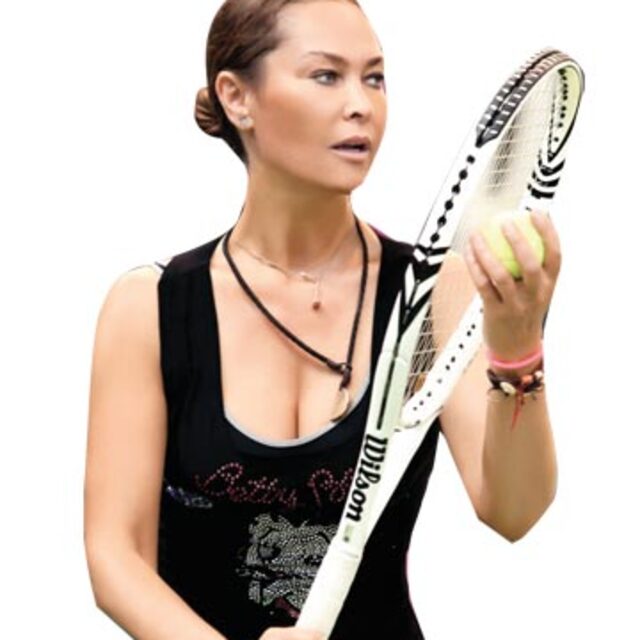 Hülya engel tanımıyor!