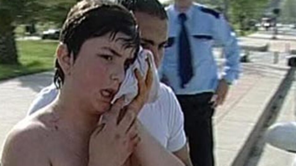 Denizde Pitbull dehşeti!