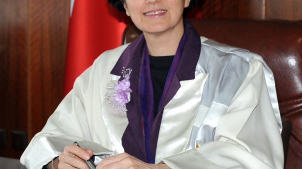 Dicle Üniversitesi'nden Kürtçe bölüm kararı