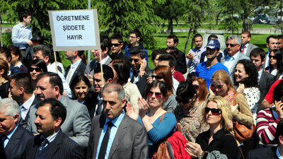 Öğretmenler isyanda!
