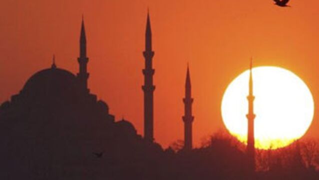 İstanbul'un tarihine 1 milyar 997 milyon TL!