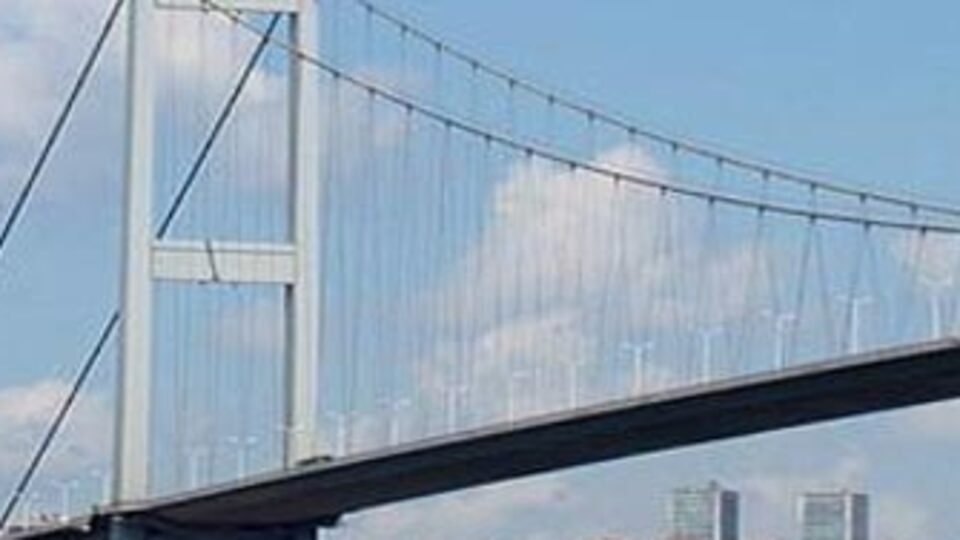 Köprü 45 dakika kapalı