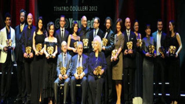 Afife Tiyatro Ödülleri sahiplerini buldu GALERİ