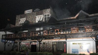 Adana İncirlik'te korkutan yangın!