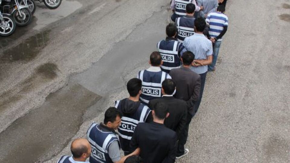 106 kişilik çağrı merkezli çete