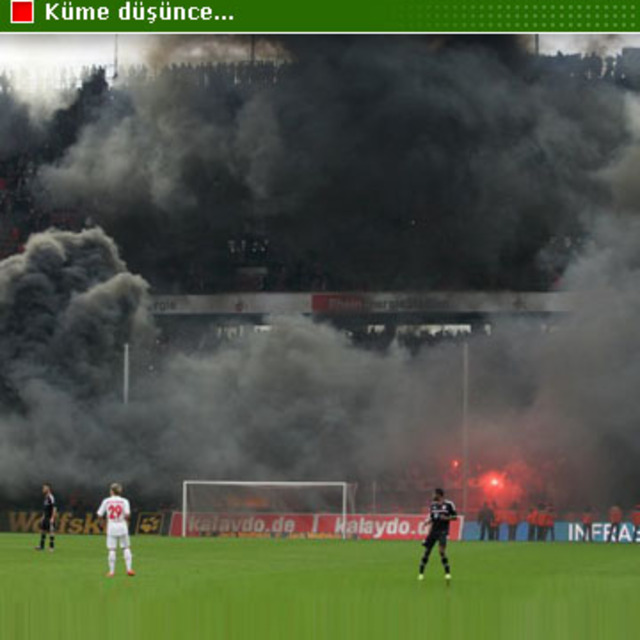 Stadı yaktılar!