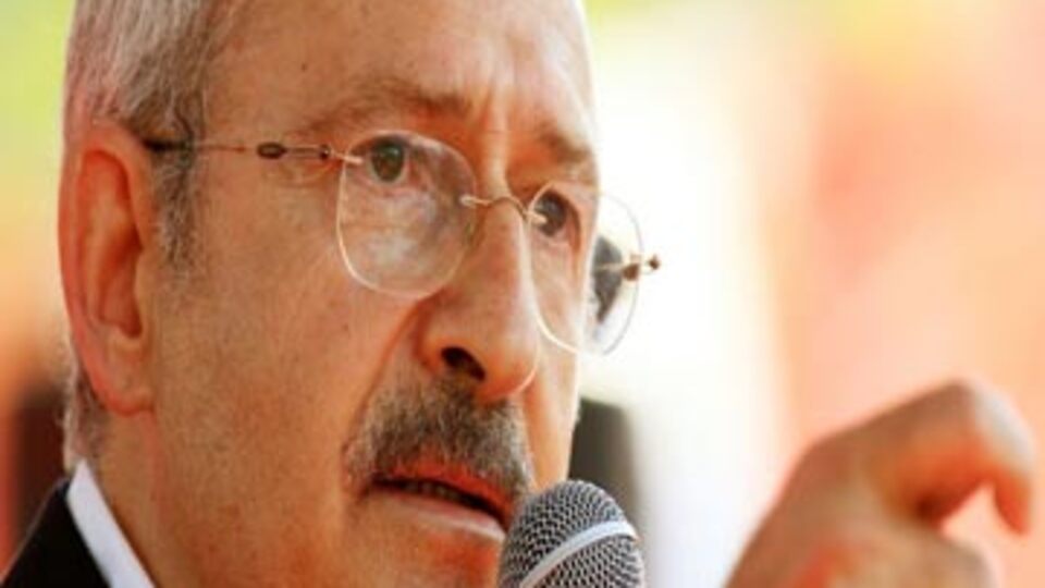 "Bir sütü bile dağıtamayan bir iktidar nasıl olur da ülkeyi yönetir?"