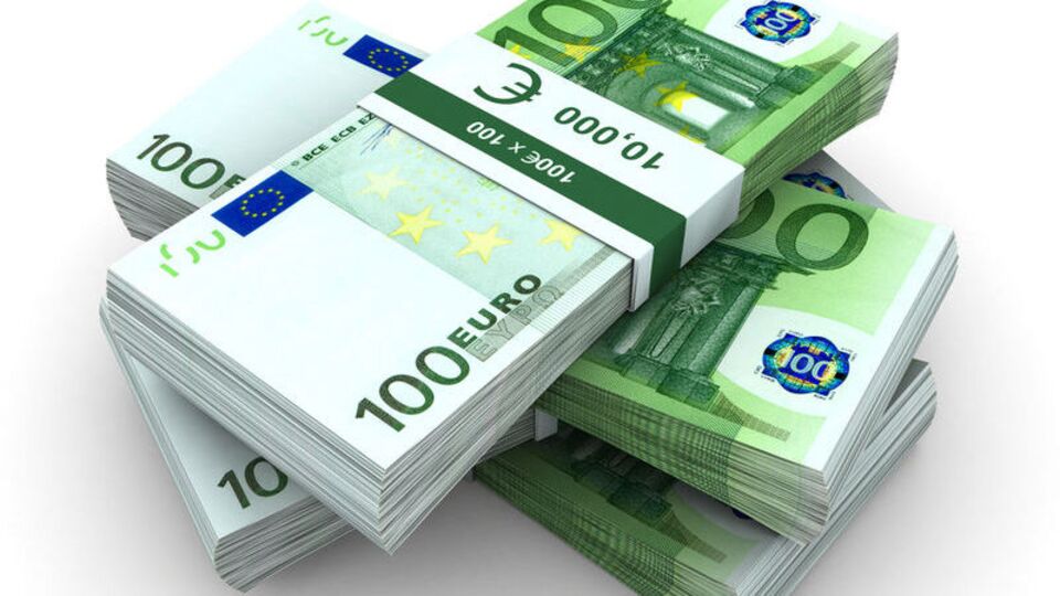 Avrupa Finansal İstikrar Fonu borçlandı