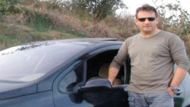Polisin otomobil 'fantezisi' karakolda bitti!