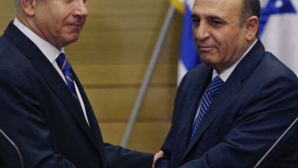 İsrail'de yeni koalisyon dönemi