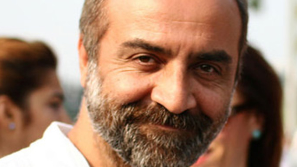 Sosyal medyada 'ezan' tartışması!